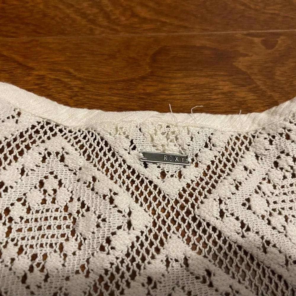 Roxy Top - Picture 5 of 5